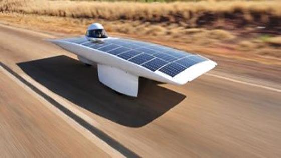 سباق للسيارات العاملة بالطاقة الشمسية