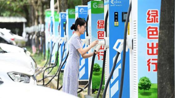 نمو الـمَـركبات الكهربائية السريع في الصين يجب أن يكون أسرع